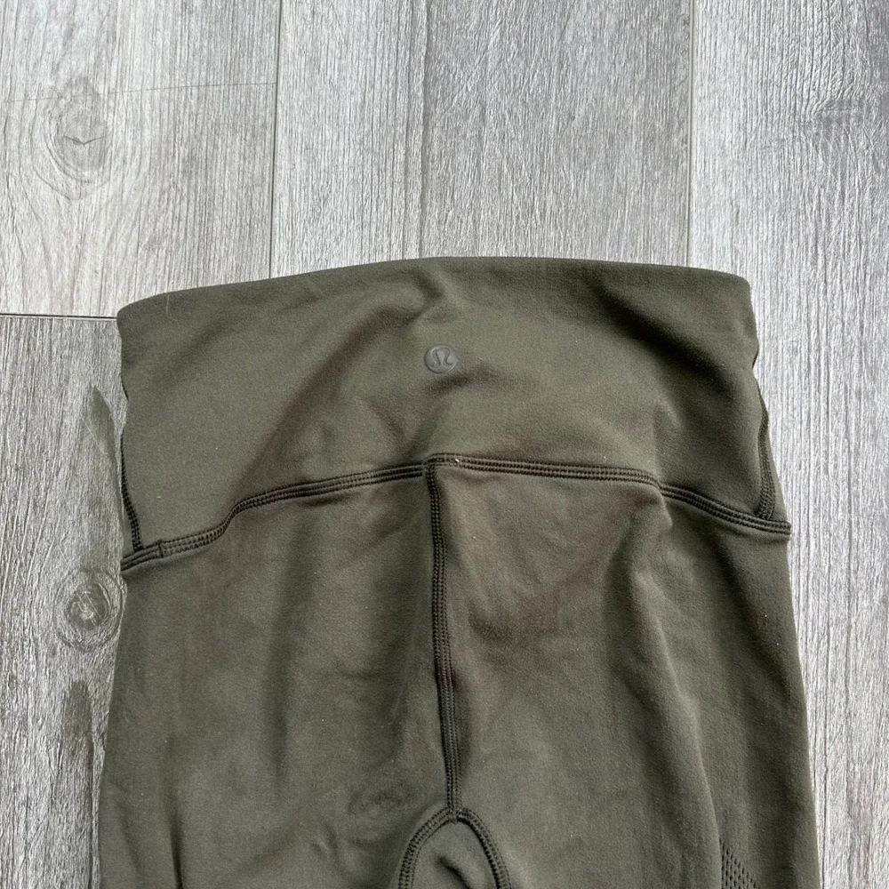 Lululemon Olive Green Mesh Capri Leggings XS womens 14